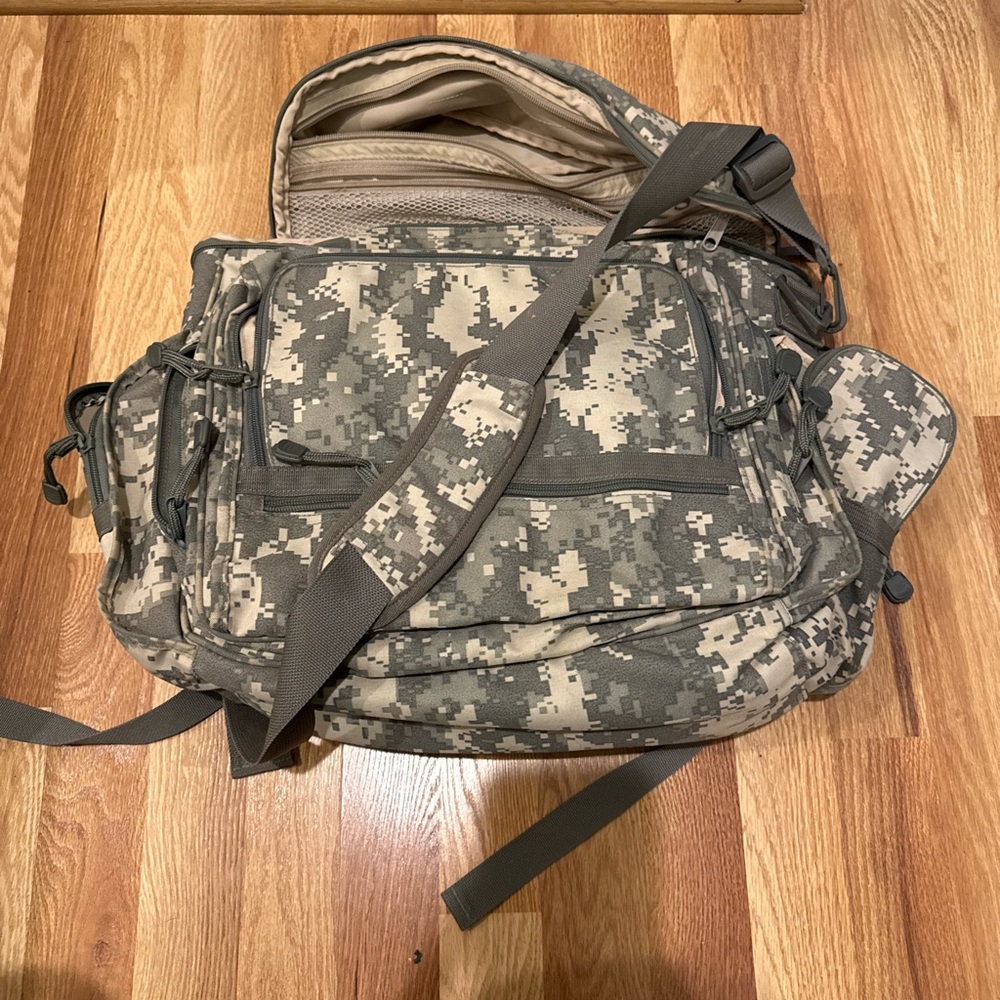 Digital Camo Backpack - image 2